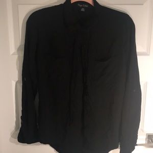 Black shirt